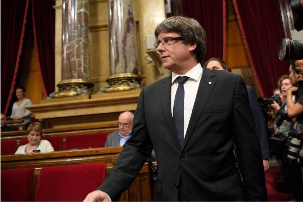 Puigdemont: 'Cataluña se ha ganado el derecho a ser un Estado independiente”