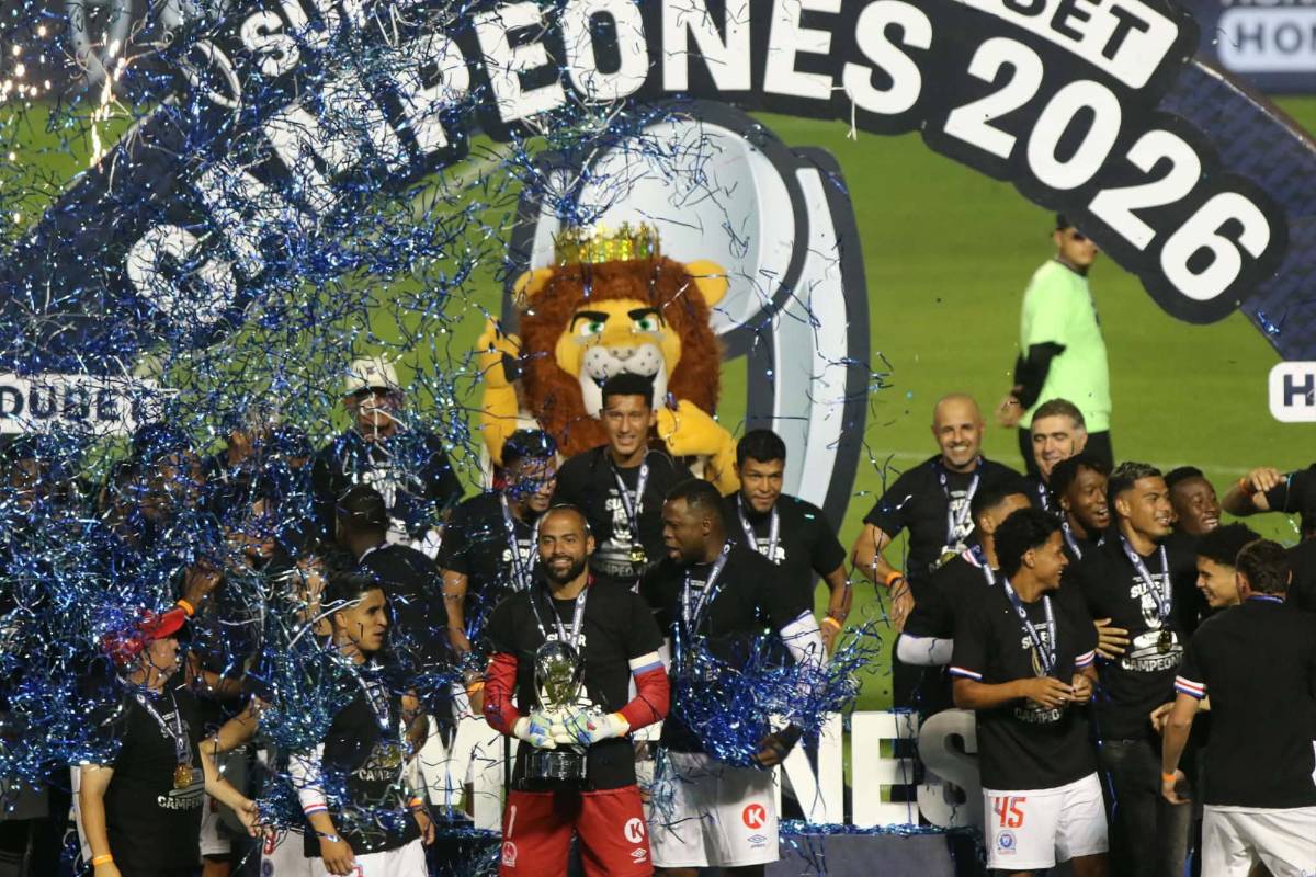 Olimpia liquidó a Motagua: Así fue la celebración del león tras ganar la Supercopa de Honduras
