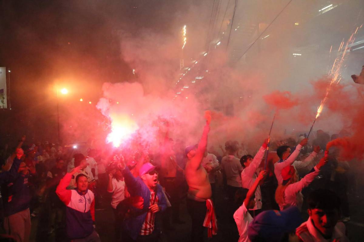 Debut en Olimpia, bronca de Xelajú, lo que hizo Nasralla y fiesta por la clasificación en Concacaf