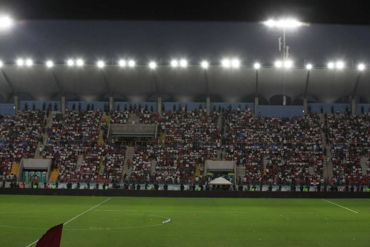 Filas interminables, leyenda del Olimpia sorprende y Marathón no estará solo en la final de Liga Nacional