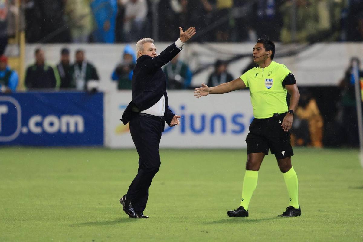 No se vio: Pelea de Menjívar con Jiménez, periodista robó miradas y Aguirre lleno de sangre