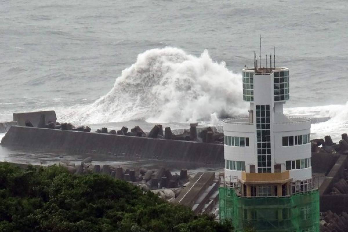El tifón Meranti deja al menos 28 muertos en China