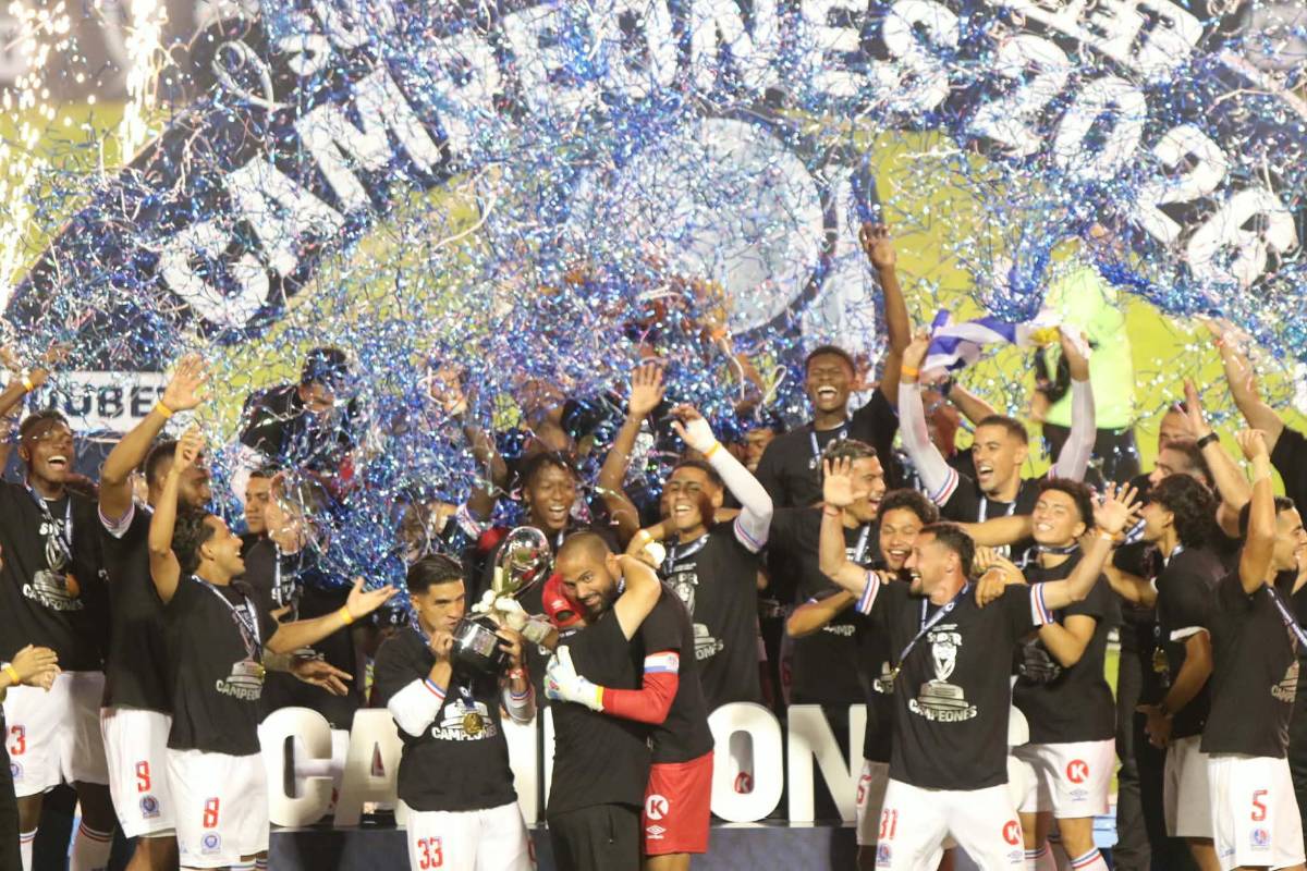 Olimpia liquidó a Motagua: Así fue la celebración del león tras ganar la Supercopa de Honduras