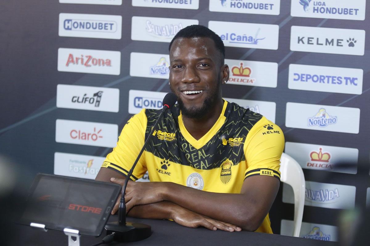 Jugadores que se quedaron sin contrato en el fútbol hondureño