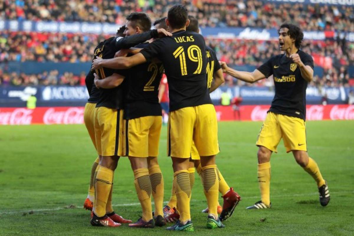 Atlético gana a Osasuna con gol de Godín y asciende a puestos 'Champions'