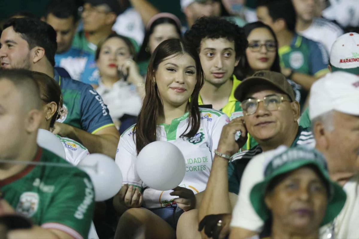 Bella periodista deslumbró, inesperado villano del Marathón vs Platense y polémica del partido