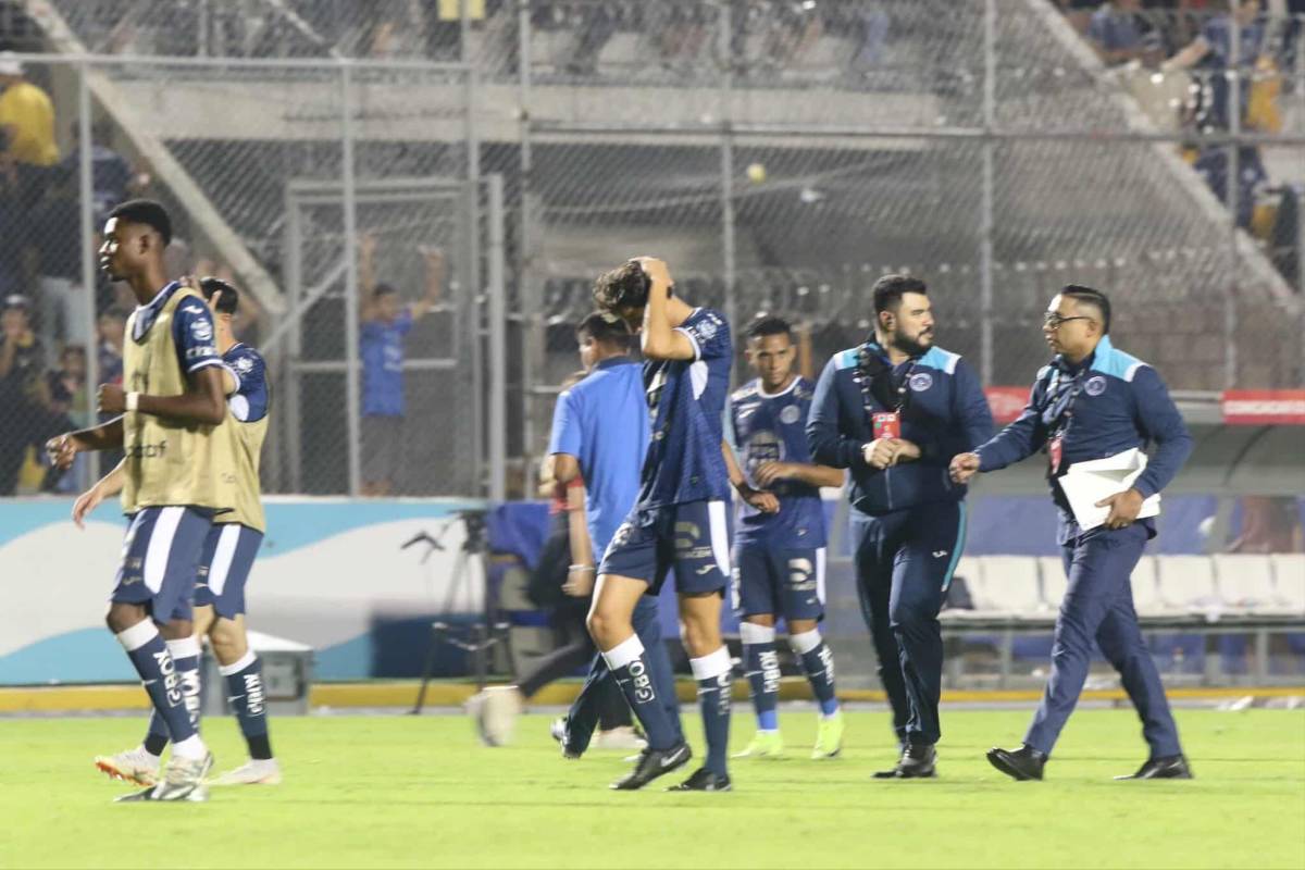 Bronca de jugadores y tristeza: Postales de la eliminación de Motagua en Copa Centroamericana