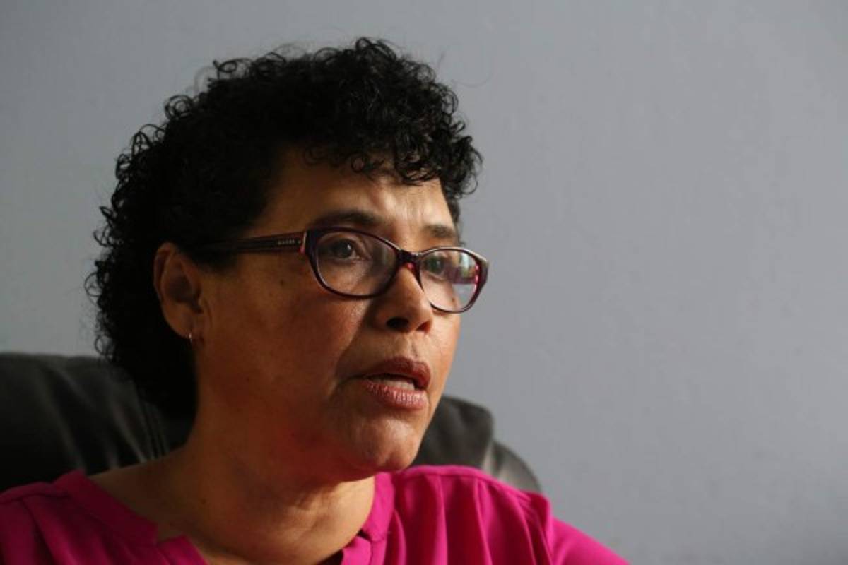 'Fue muy duro separarme de mi hermana gemela'