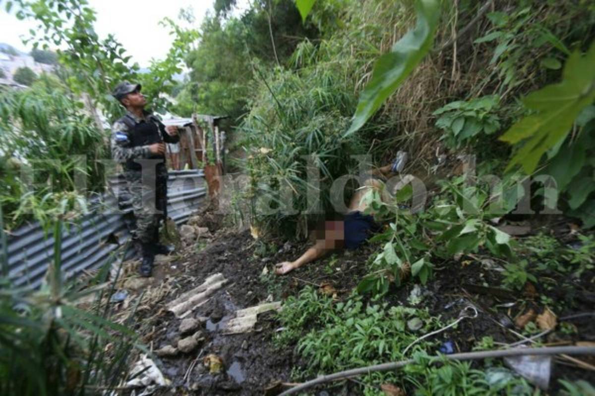 Hallan dos cadáveres a solo horas de diferencia en sector de 'La Guasalona'
