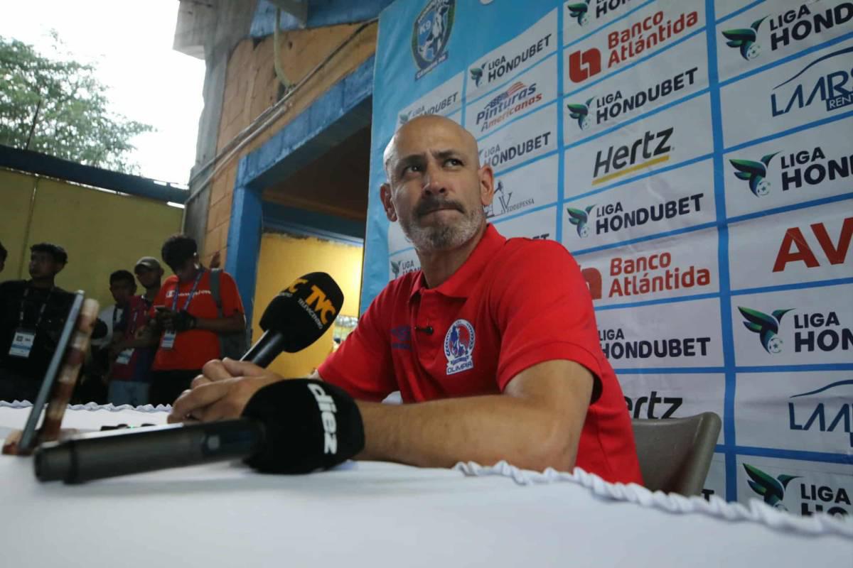 Eduardo Espinel y las razones que lo impulsaron a poner la renuncia en Olimpia