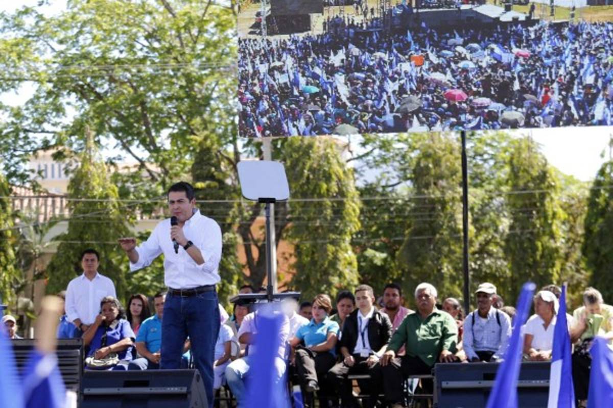 Juan Orlando celebra dos años de gobierno