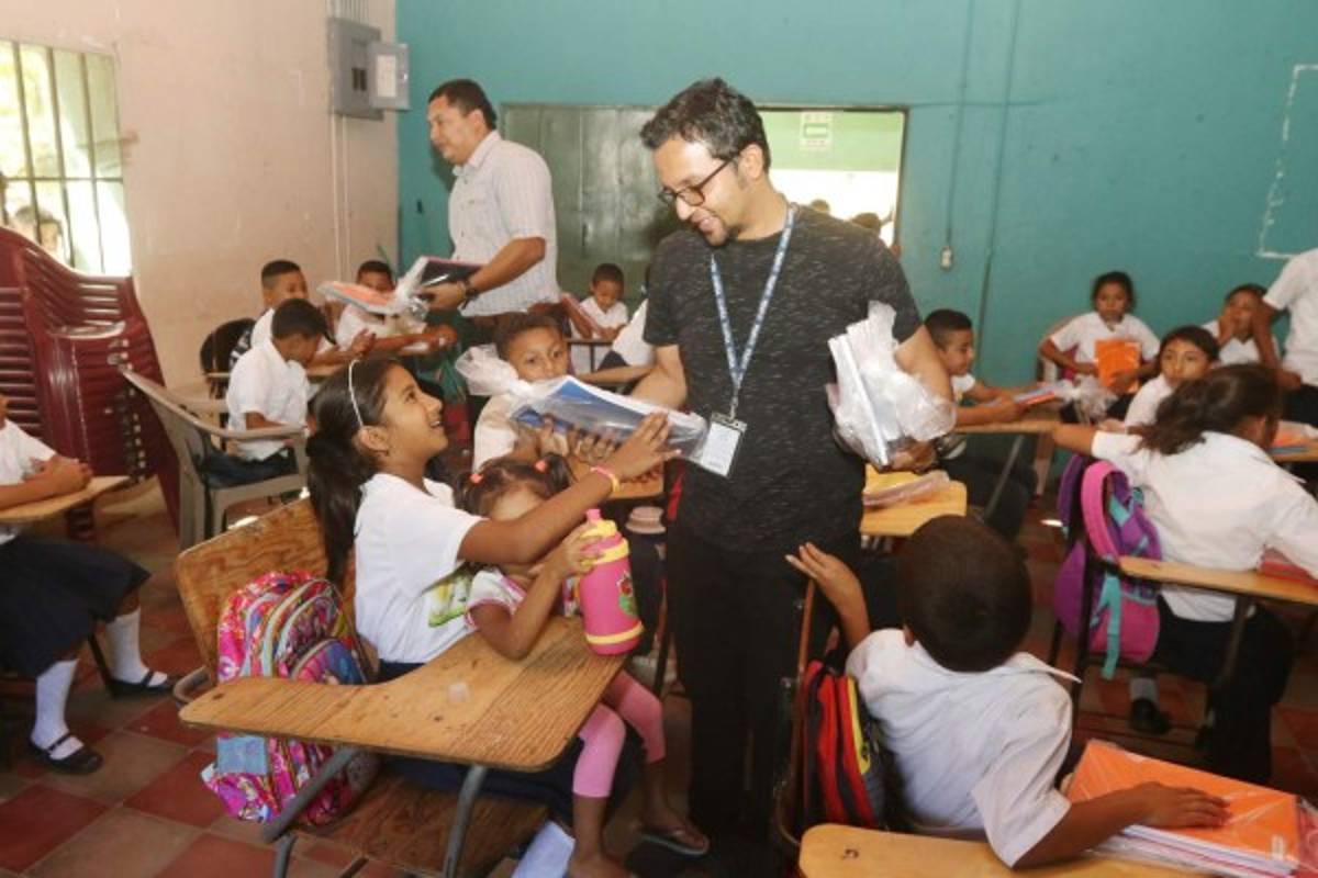 La Maratón del Saber se estaciona en Agua Zarca