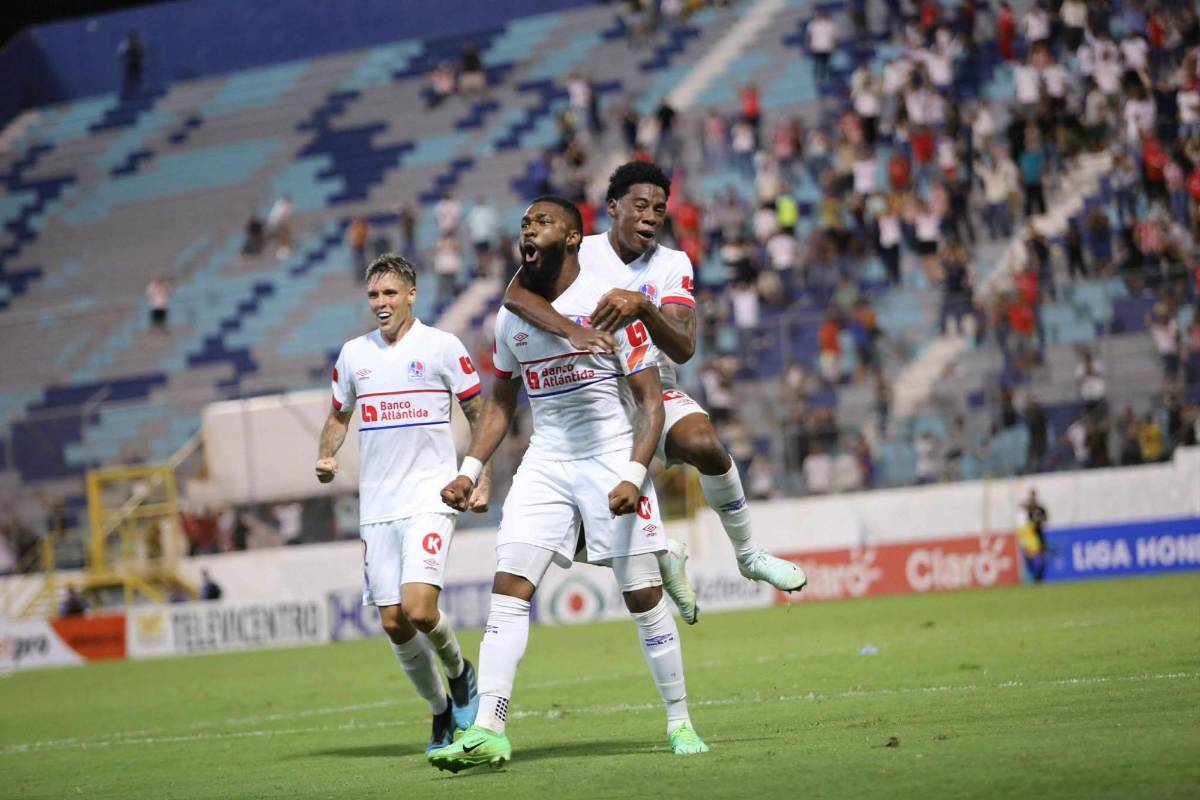 Show de la Ultra, lindas chicas, figura se lesiona y alegría por remontada de Olimpia en el Morazán