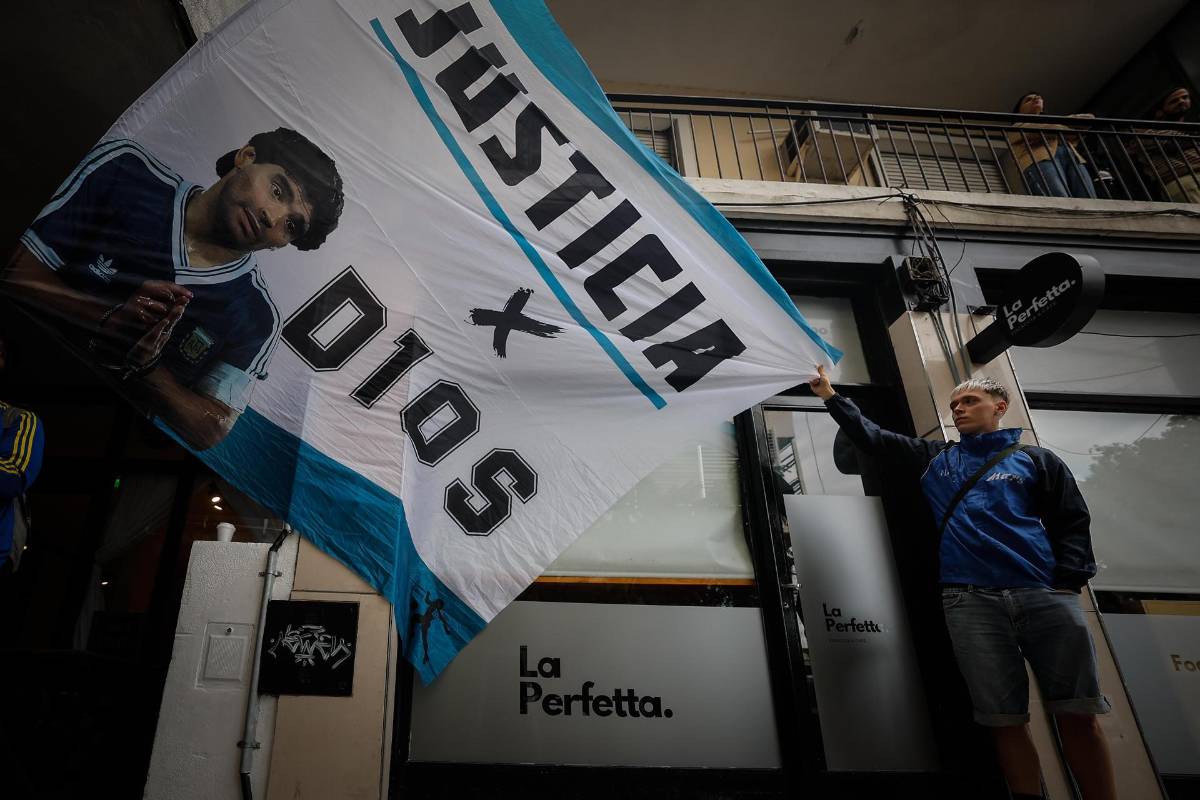 Así marcha el juicio por la muerte de Diego Maradona: Mostraron su foto sin vida
