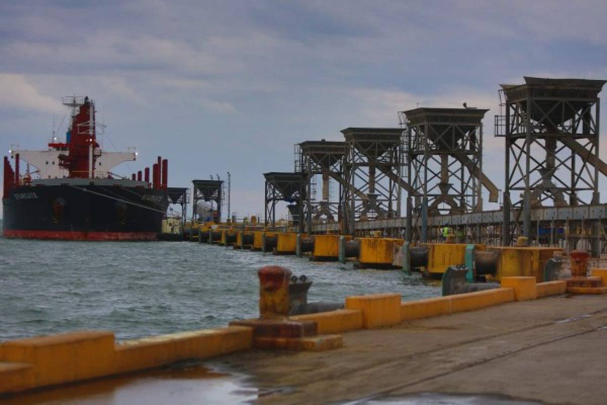Honduras: La moderna terminal de graneles eleva nivel de Puerto Cortés