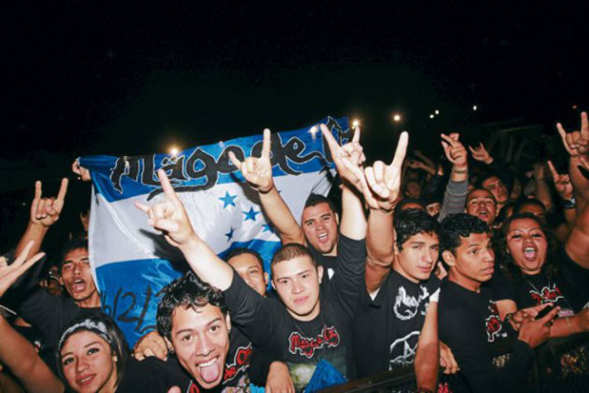 Dosis extrema de rock en Tegucigalpa con Mago de Oz