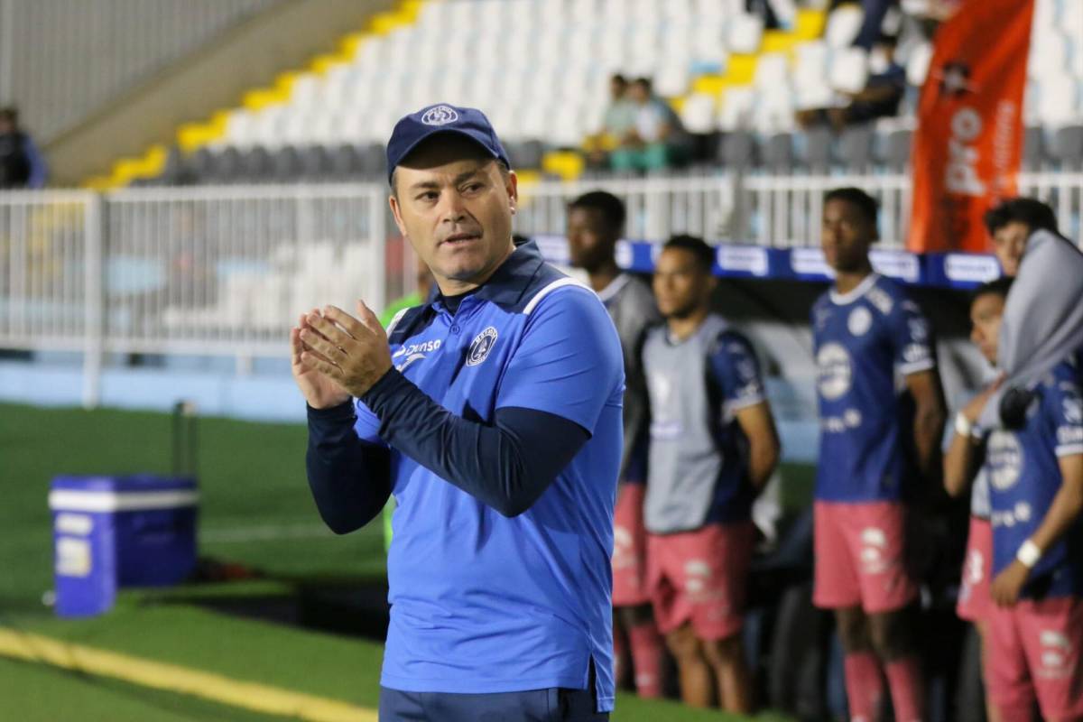 Auzmendi sorprende, bella mamá de jugador de Motagua y detalle en memoria a Orinson