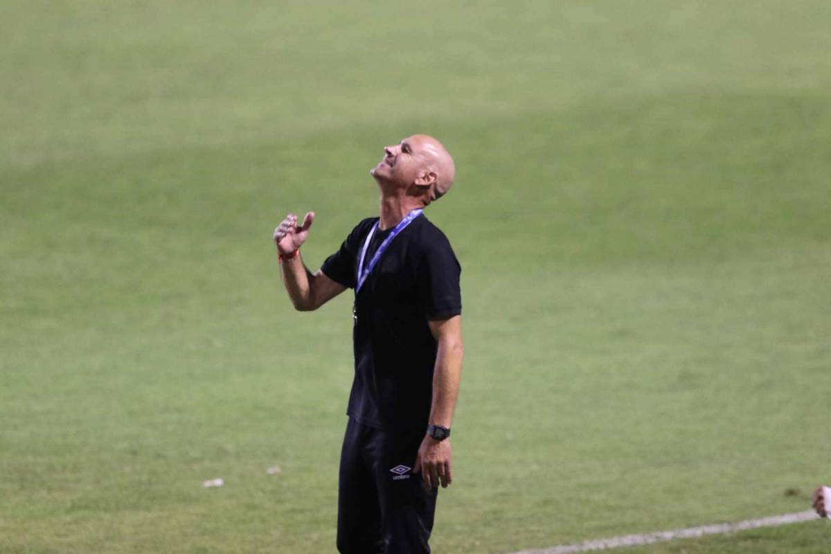 Bengtson levantó la 39: Así celebraron los jugadores de Olimpia el campeonato de Liga Nacional