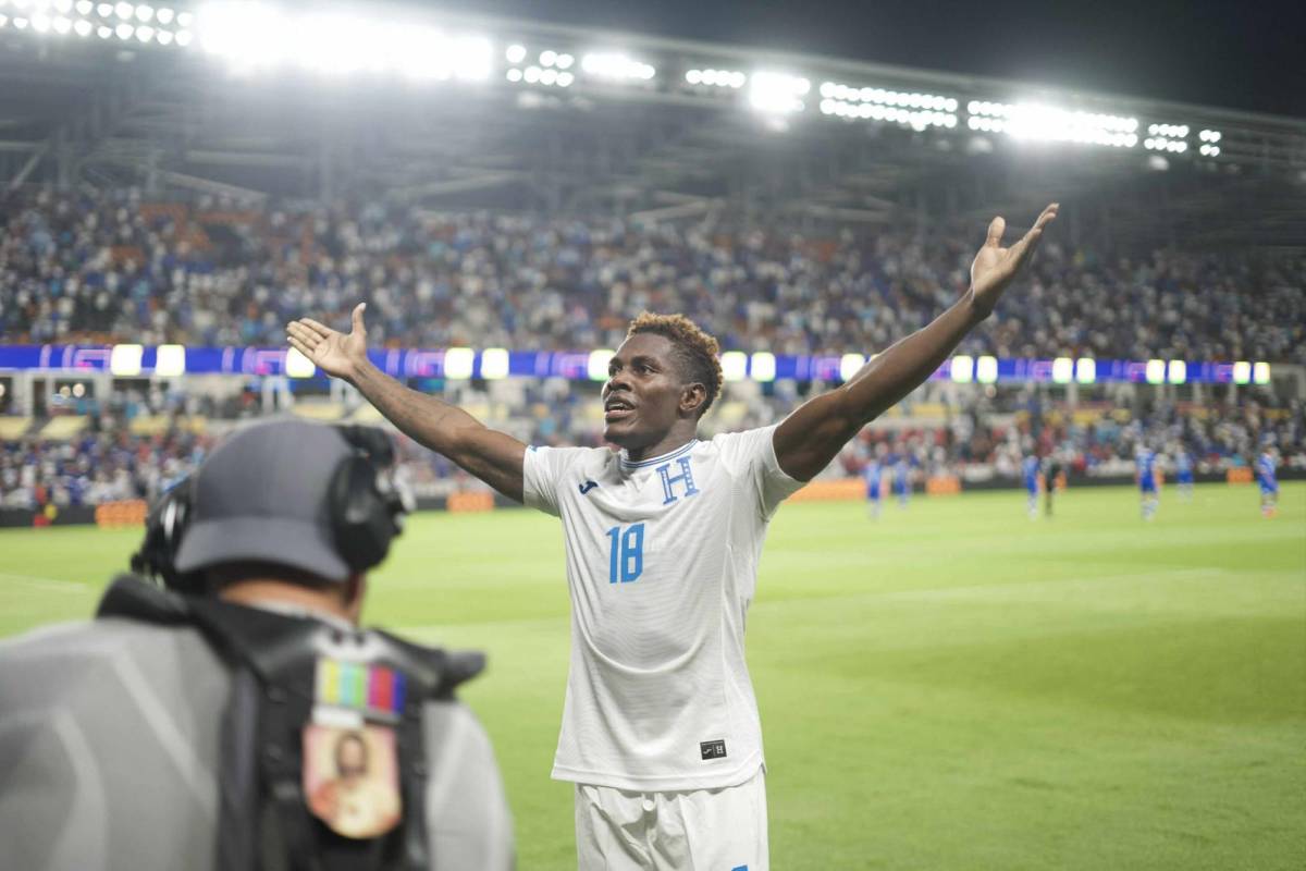 Aficionado capturado, locura de Romell Quioto y la celebración de Dixon en el triunfo de Honduras Aficionado capturado, locura de Romell Quioto y la celebración de Dixon en el triunfo de Honduras