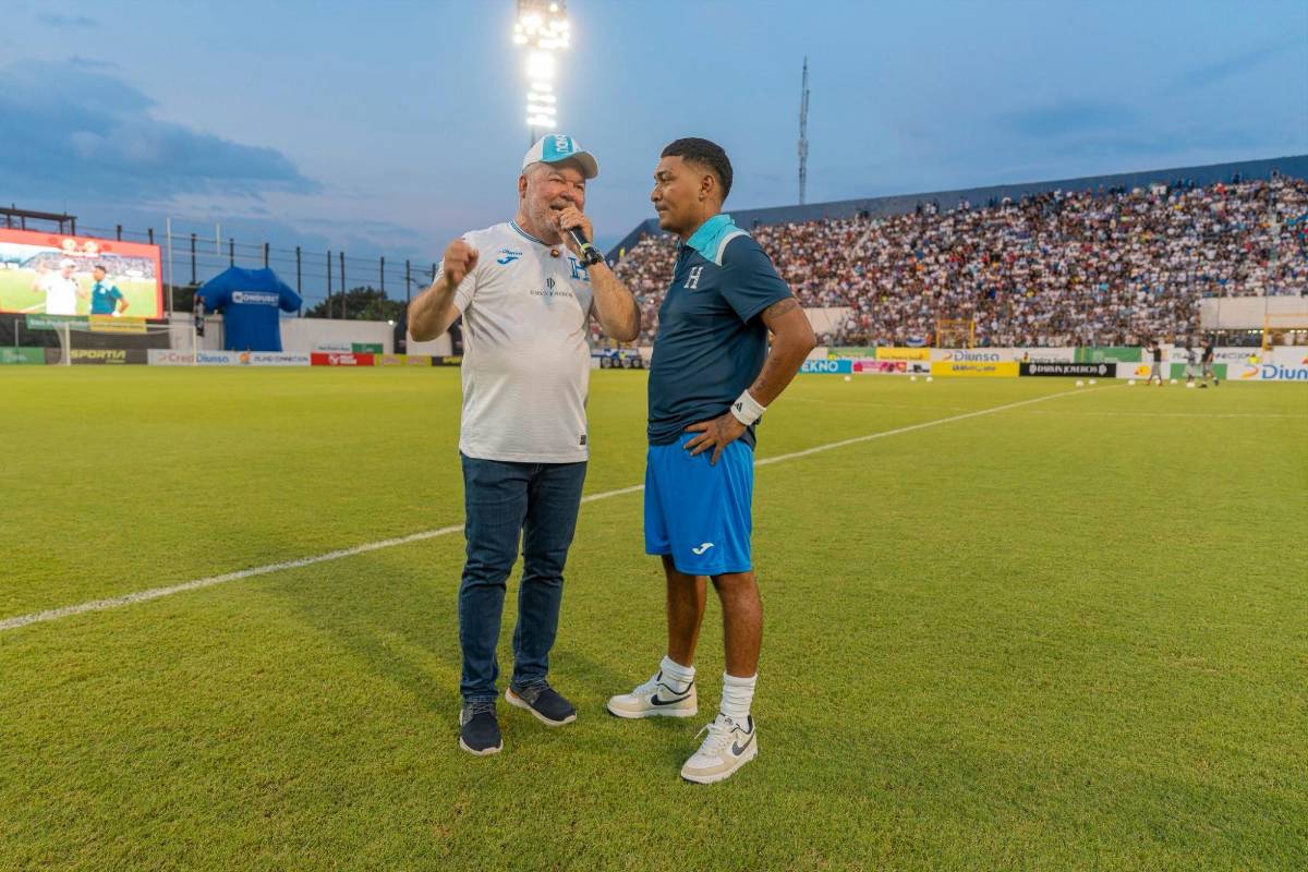 ¿Por qué no metieron a jugar al alcalde Roberto Contreras en el partido de tiktokers en Honduras?