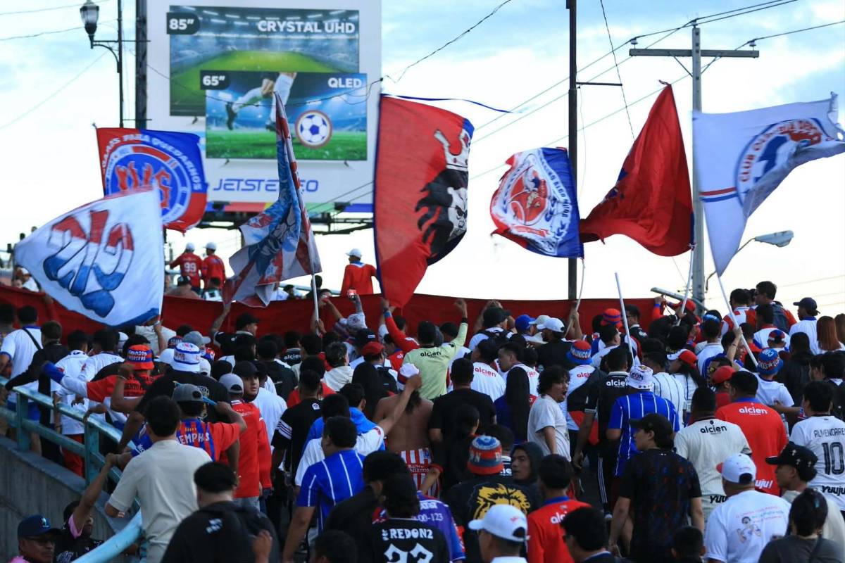 Olimpia vs Mixco: Lindas chicas, barra Ultra Fiel deslumbra y el ambiente en duelo de Copa Centroamericana
