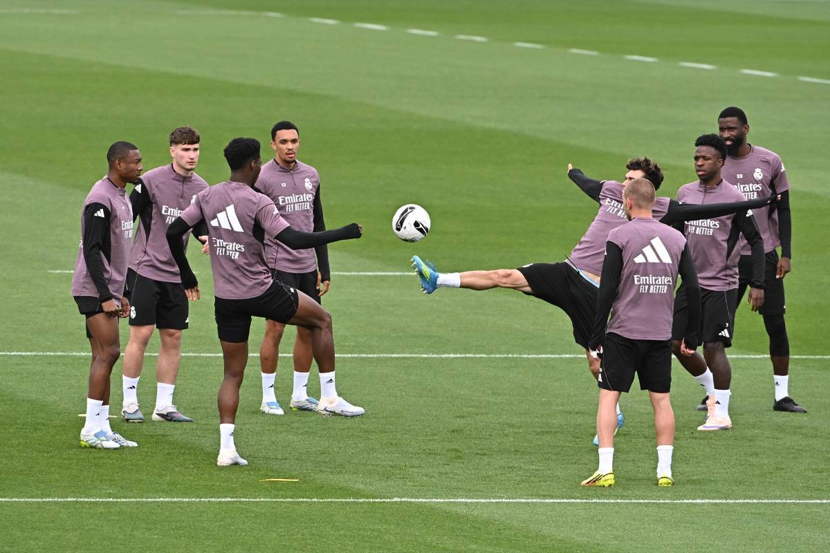 Bajas del Real Madrid: ¿podrá jugar Mbappé el clásico español ante Barcelona?