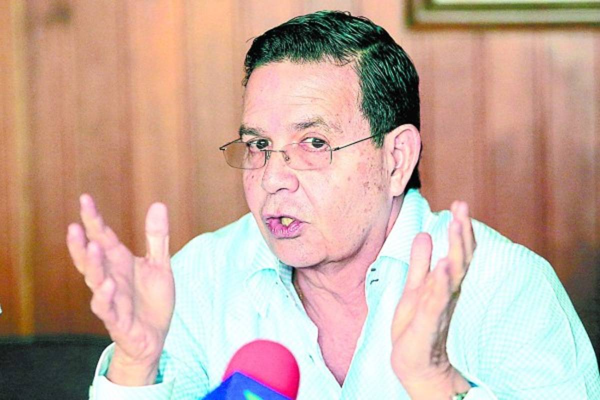 Posponen para el 16 de abril audiencia a Rafael Callejas