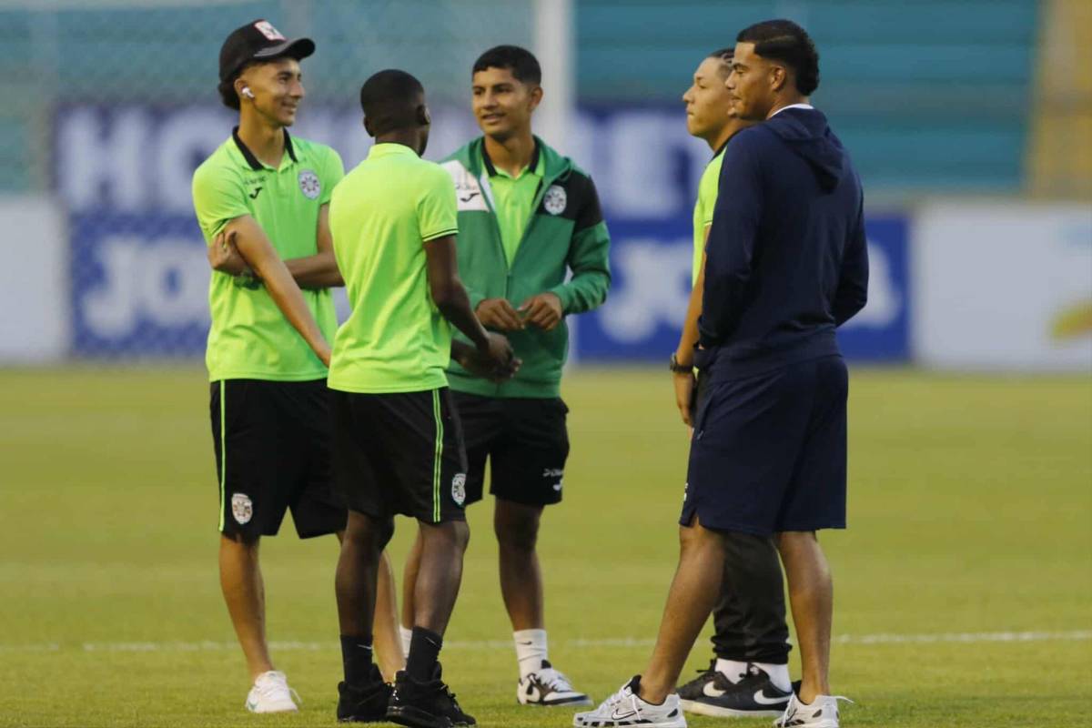 Lindas chicas y sorprende lo que hizo André Orellana: Ambiente previo al Marathón vs Olimpia