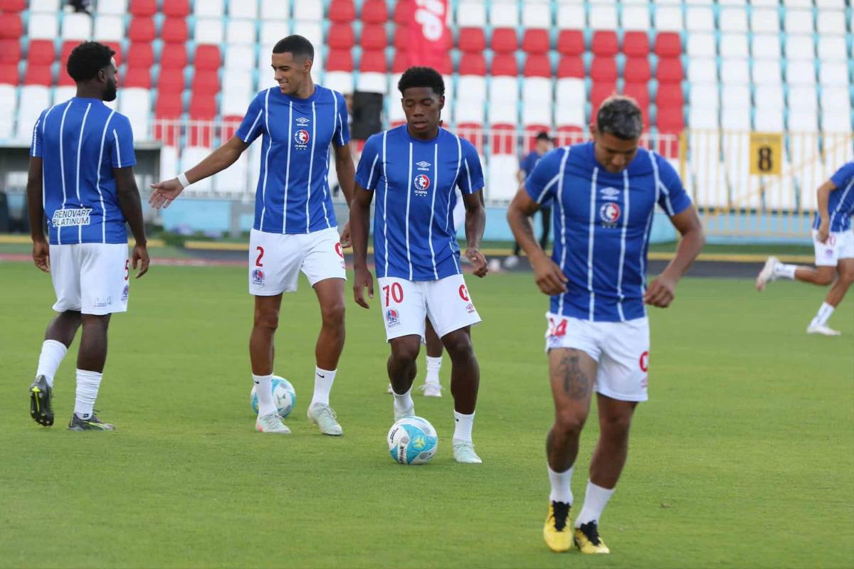 Lo que hizo Roxana Somoza, esposa de jugador roba suspiros, Edwin preocupa y felicidad de Olimpia