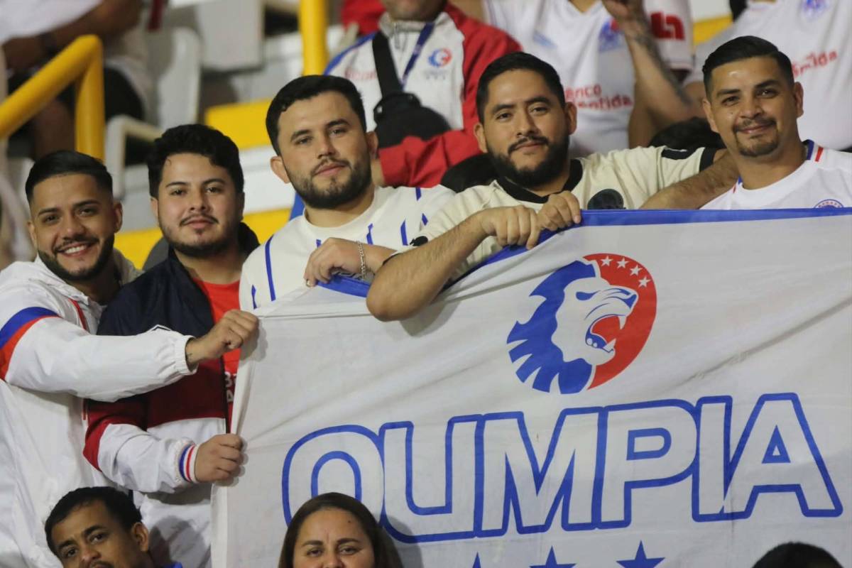 Llenazo en el Nacional y bellas chicas cautivan en semifinal de Olimpia ante Cartaginés