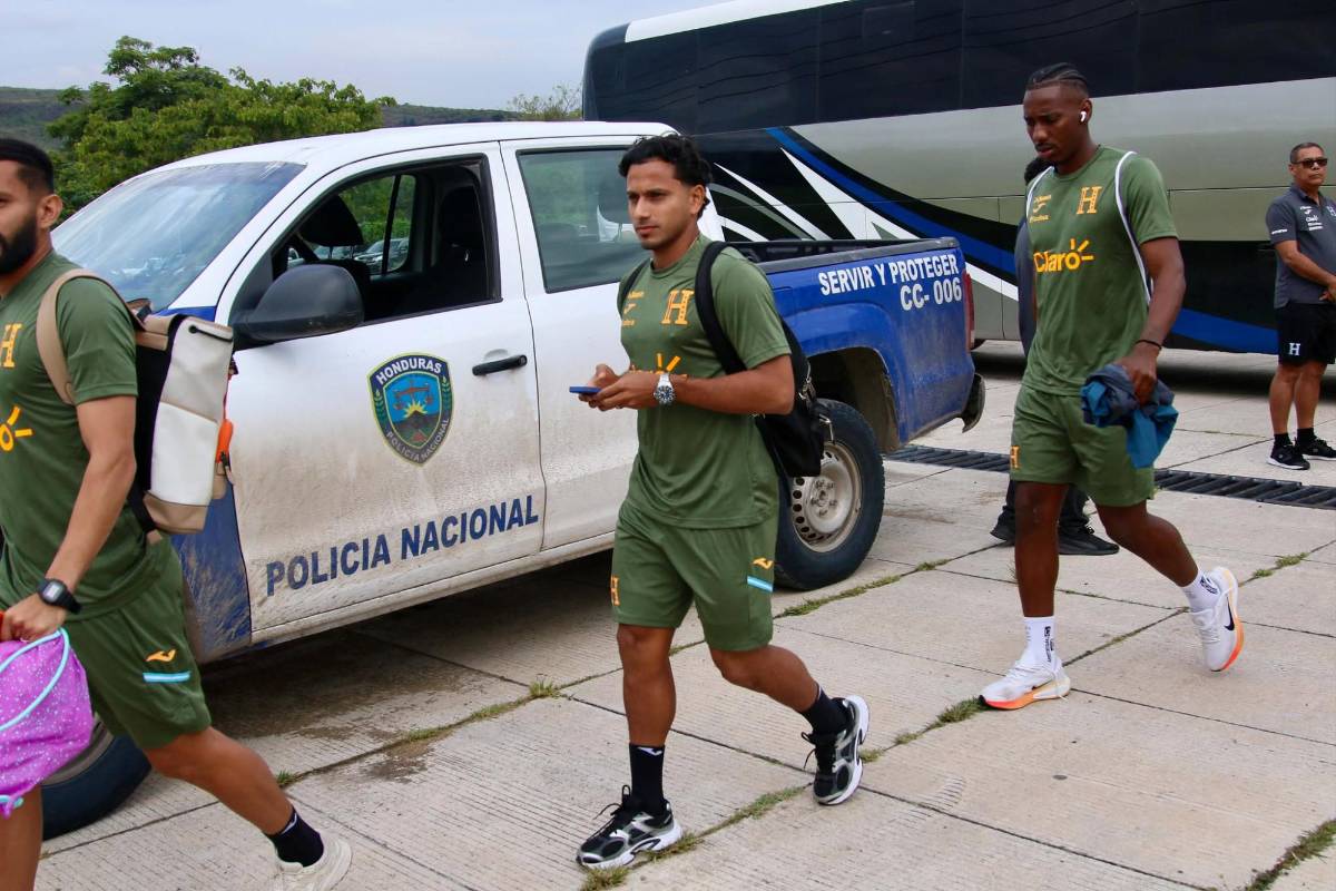 Edwin Rodríguez preocupa, legionario llega con lujosa bolsa y sorpresa en entreno de Honduras