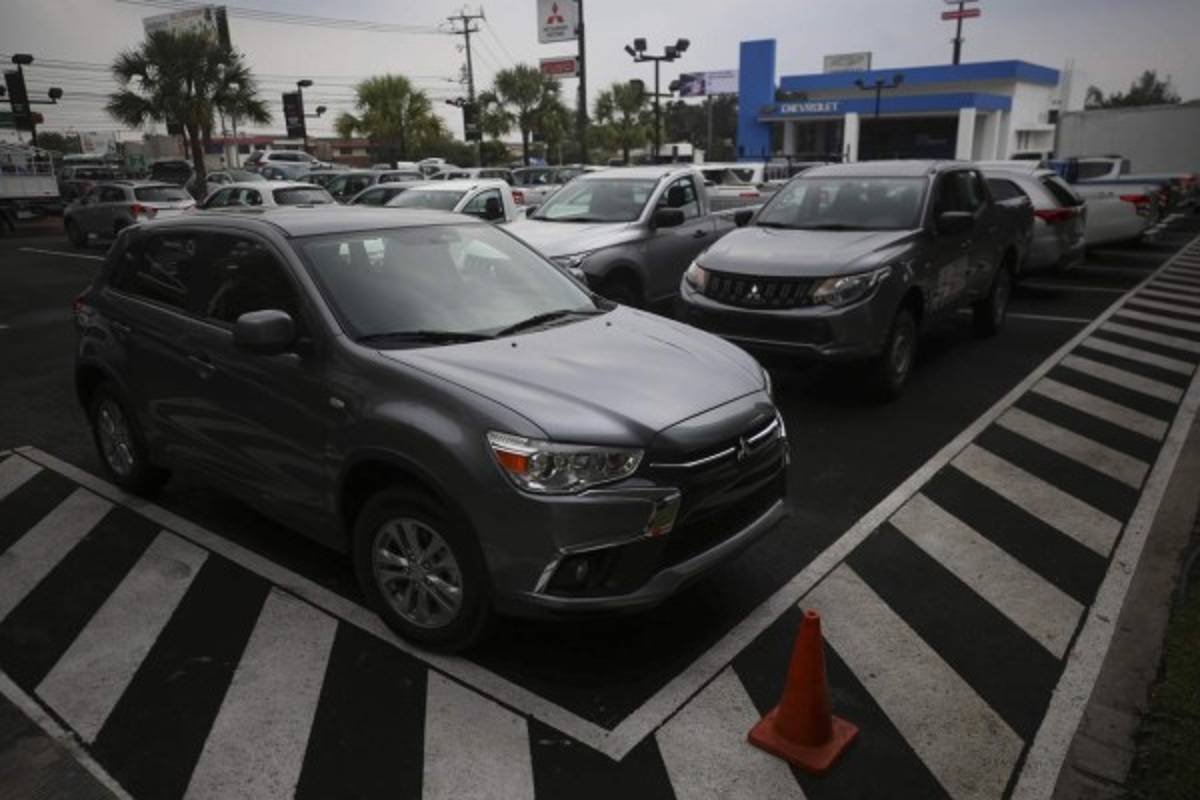 Excel Automotriz distribuye 14 marcas de vehículos en la región.