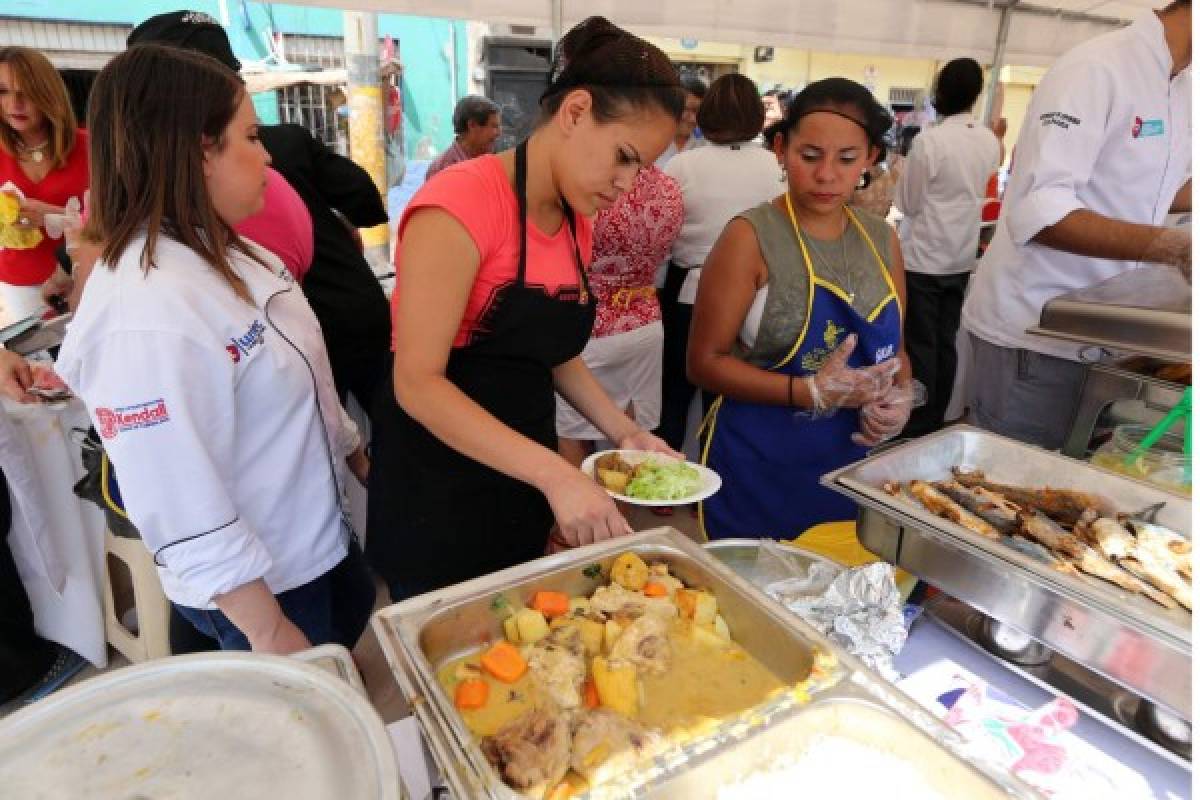 El mercado San Miguel festejó los 439 años de Tegucigalpa con feria gastronómica