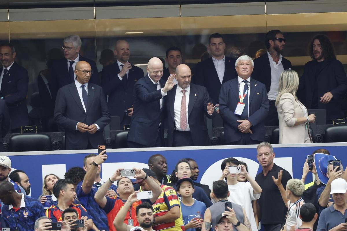 Tristeza de Mbappé, polémica de Barton y llanto: Humillación de España a Francia en el Mundial