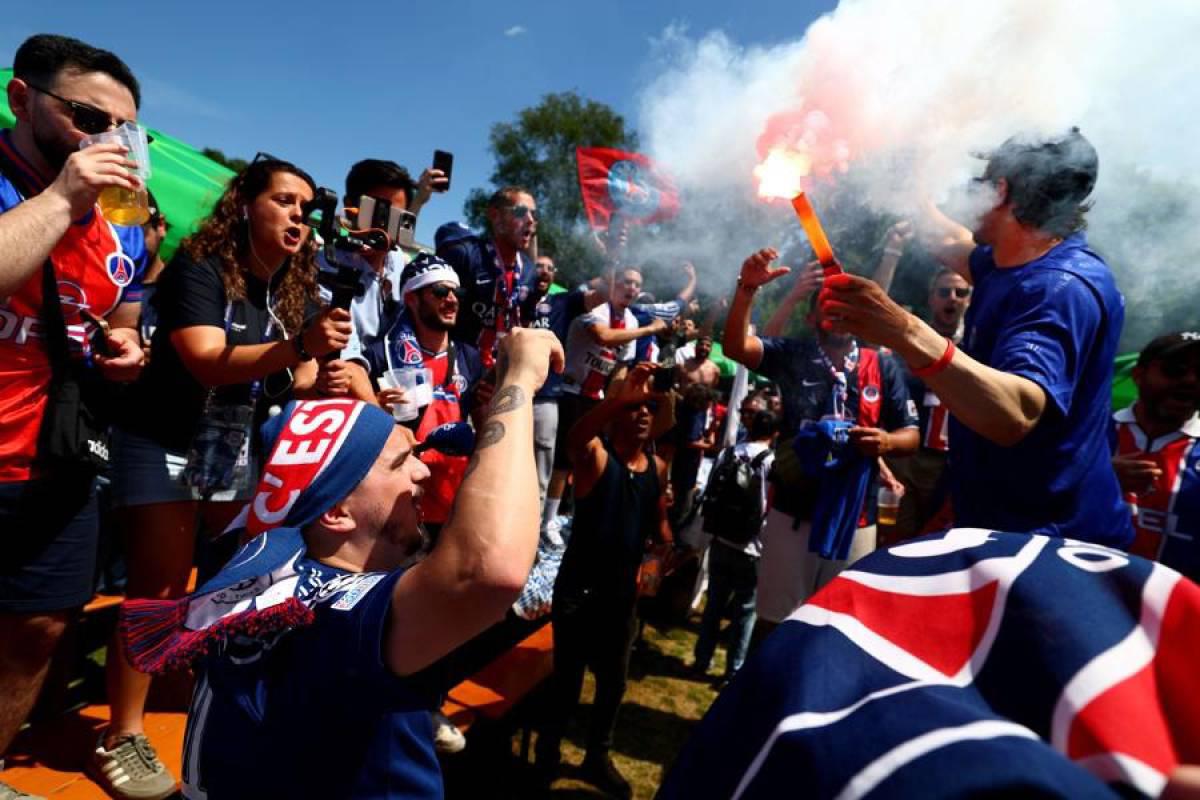 ¡Llegó David Suazo! Una fiesta la previa de la final de Champions League entre PSG vs Inter