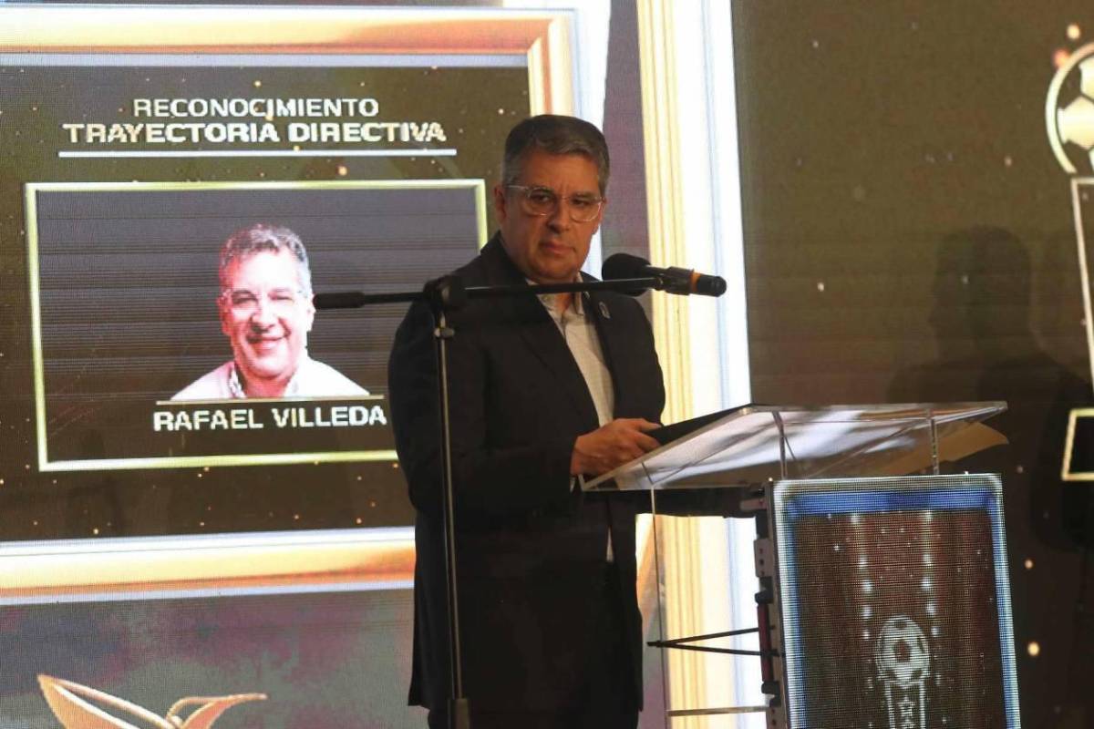 Motagua y Olimpia arrasaron: Así se vivió la premiación a mejores jugadores de Liga Nacional