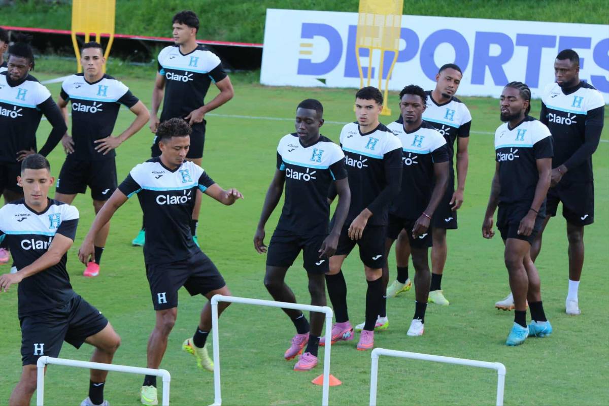 Recibimiento a Yio y jugador es baja: Así fue el entreno de la Selección de Honduras