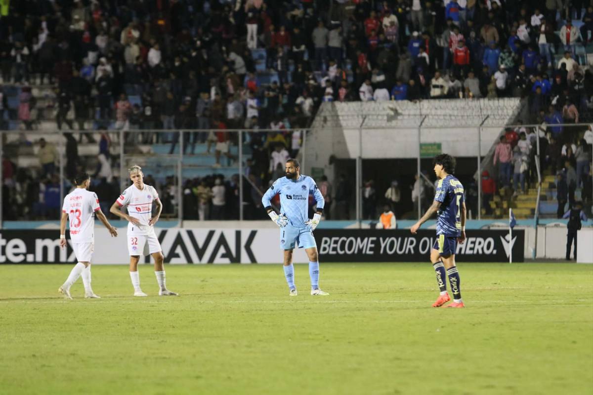 Novia de jugador cautiva, figura del Barcelona llegó y reglamento de Concacaf afecta a Olimpia ante América