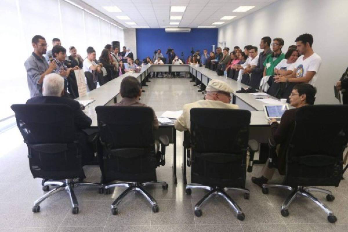 UNAH y estudiantes dialogaron sin llegar a solución de la crisis