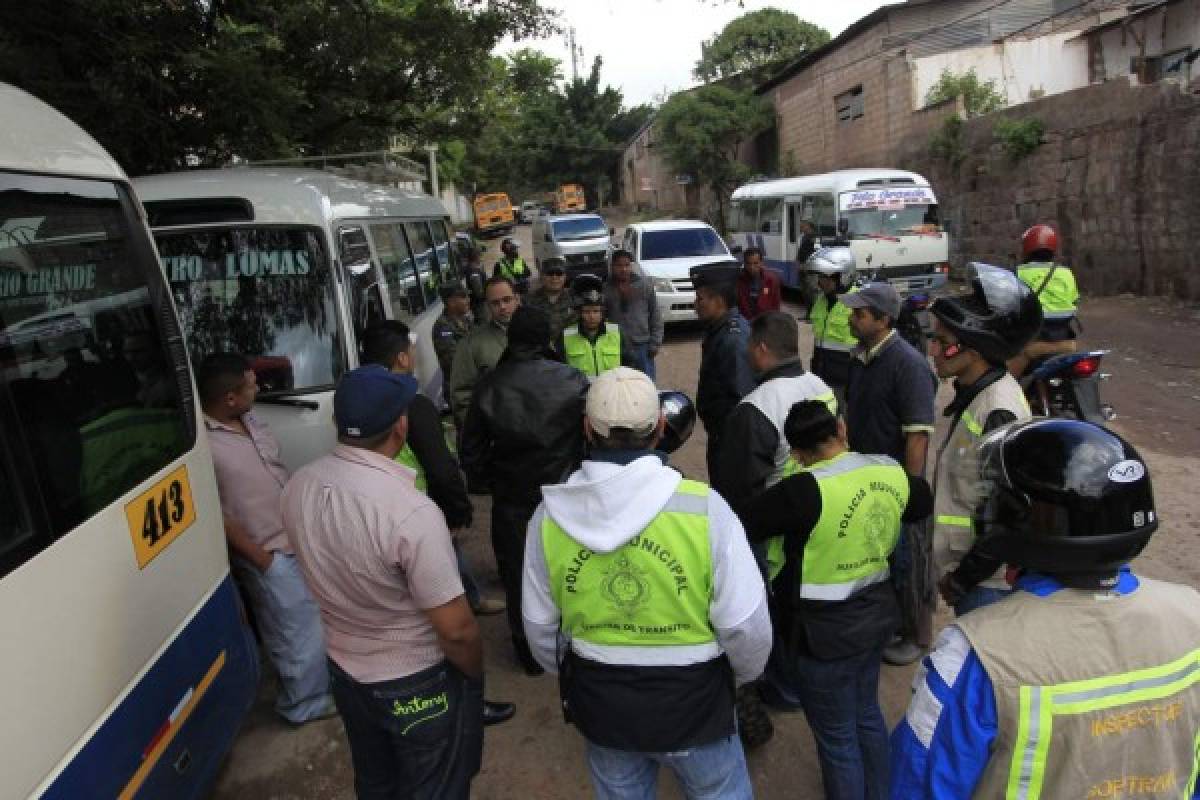 Tegucigalpa: Desalojan de vía pública a transporte urbano