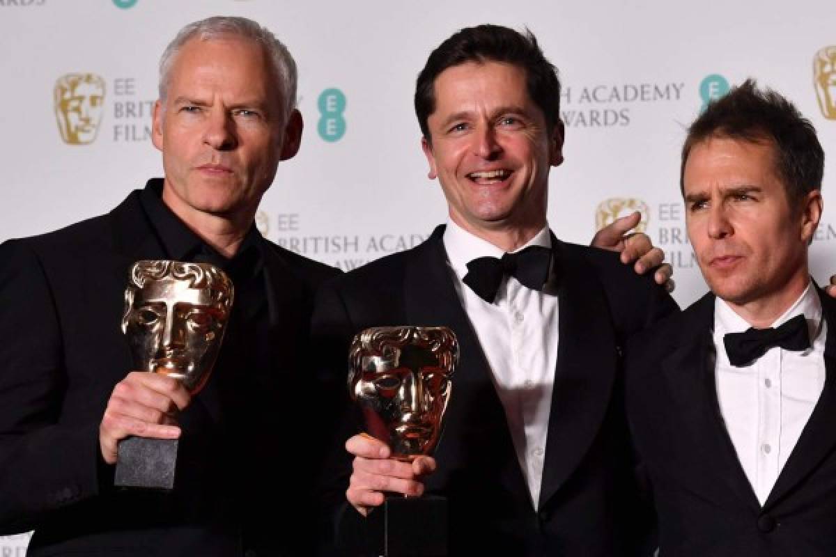 'Tres anuncios en las afueras' ganó cinco Bafta, Guillermo del Toro mejor director 