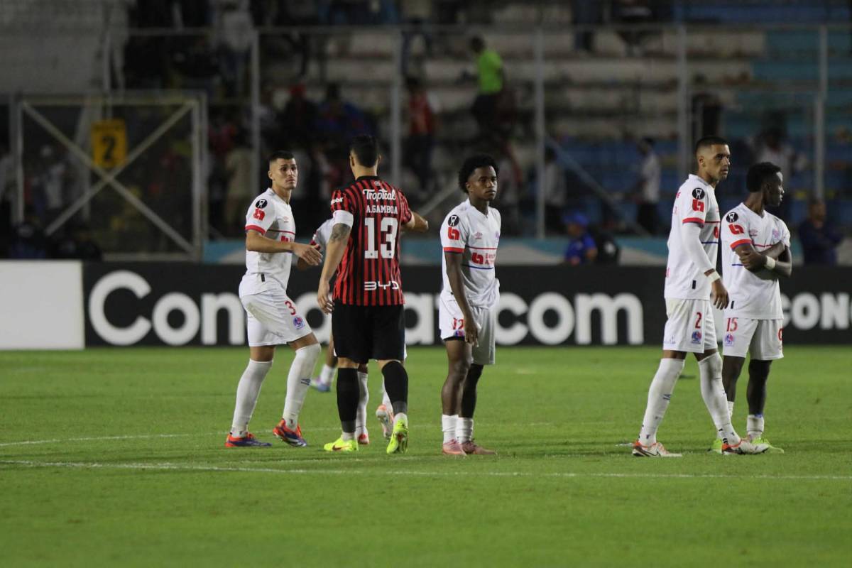 Amargura de Olimpia, villanos del partido y alegría de Alajuelense tras clasificar a final de Copa Centroamericana