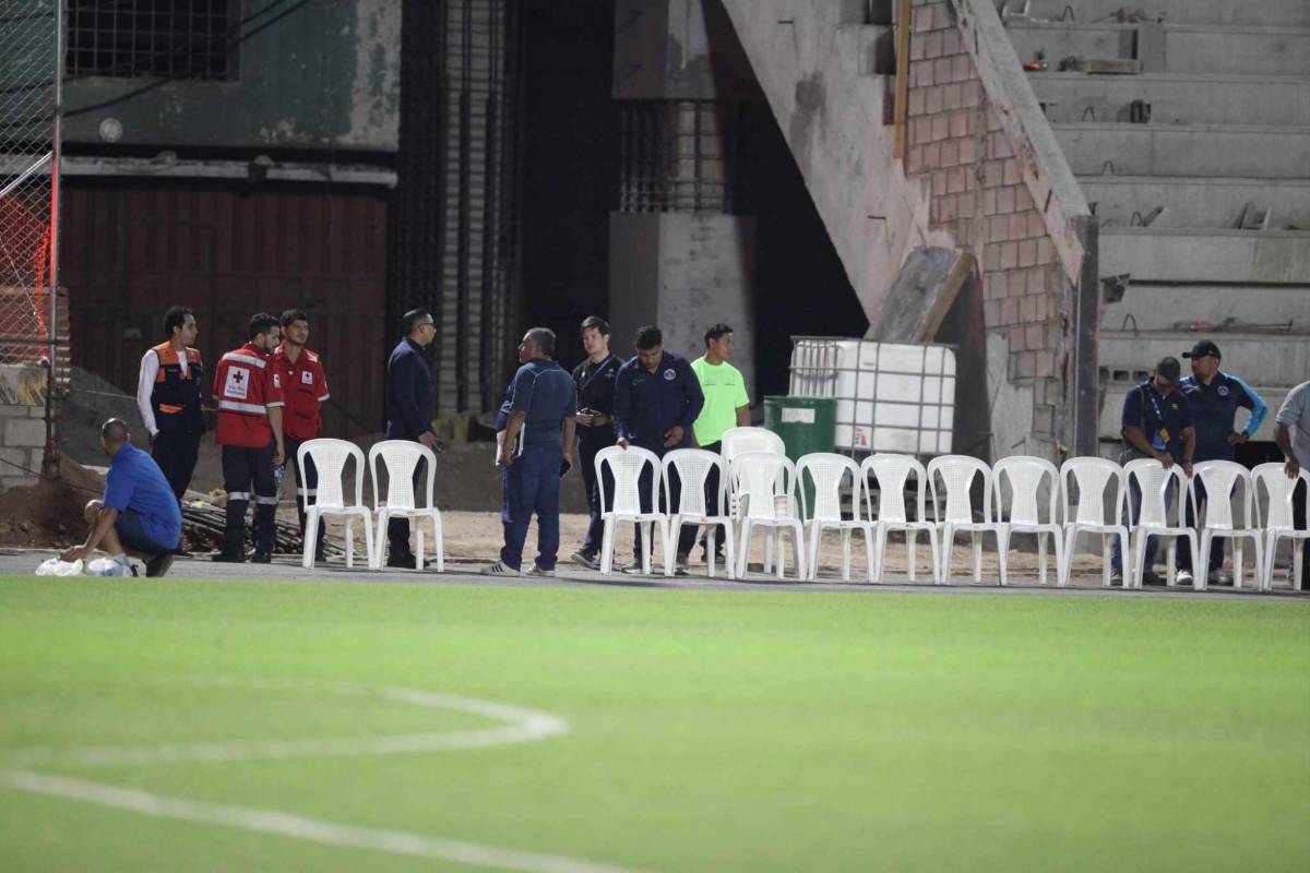 Penoso: Con sillas plásticas y arreglos de último minuto se jugará el Motagua vs Cincinnati