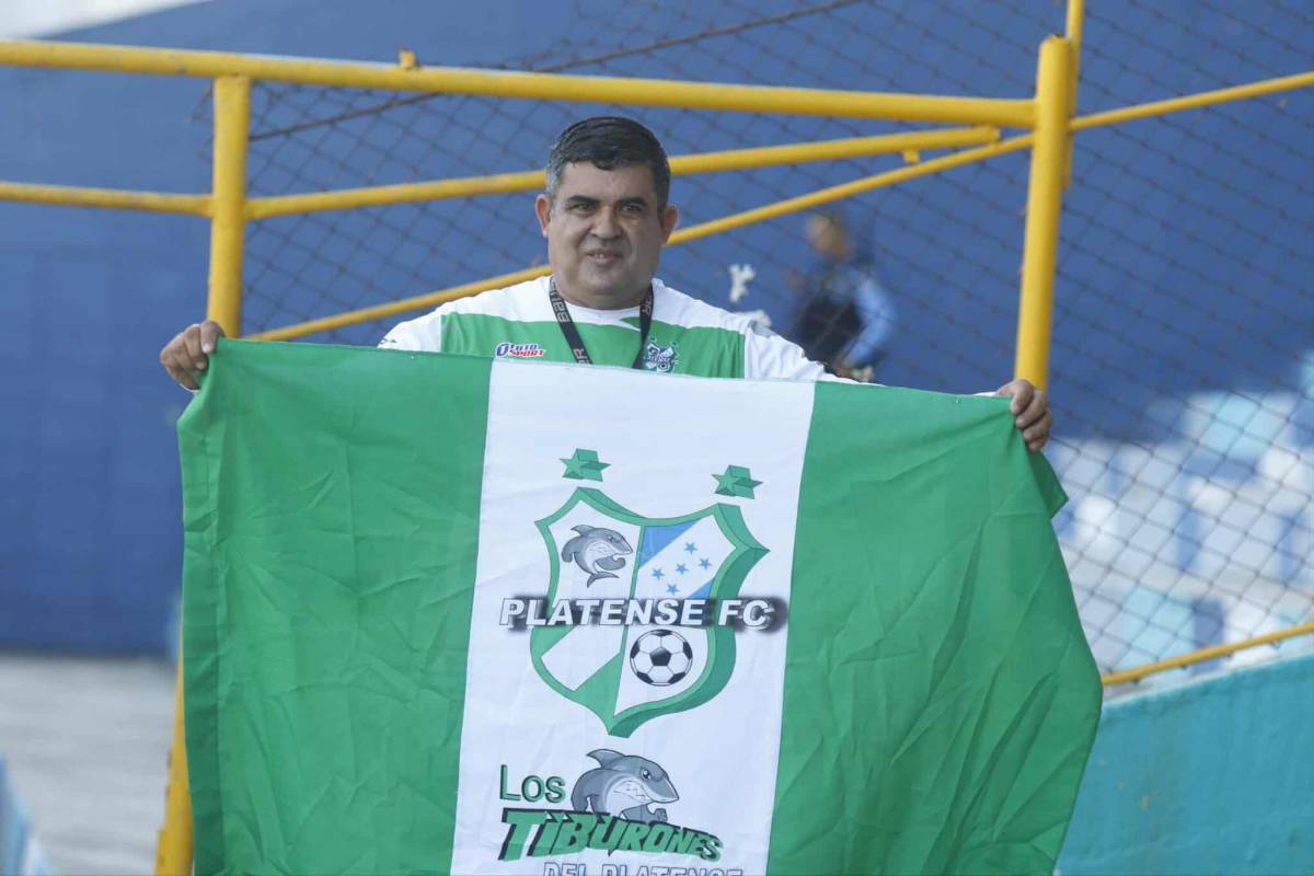 Pomponera de los tiktokers sorprende: El ambiente previo al partido entre Platense y CD Choloma