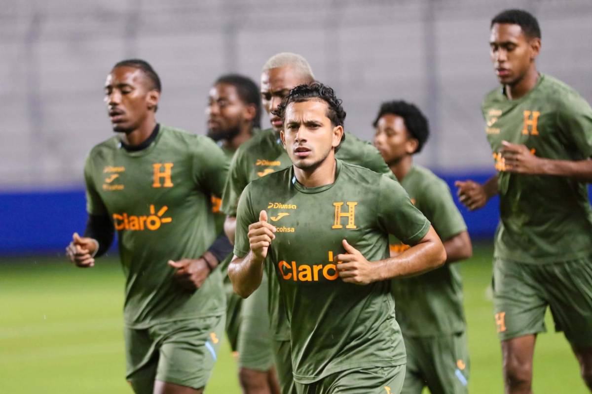 Entreno de Honduras: José Molina toma decisión con grupo de jugadores y Denil Maldonado preocupa