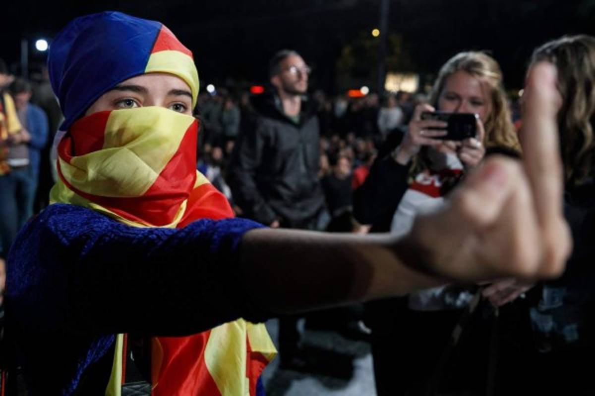 Madrid, decidido a impedir declaración unilateral de independencia en Cataluña