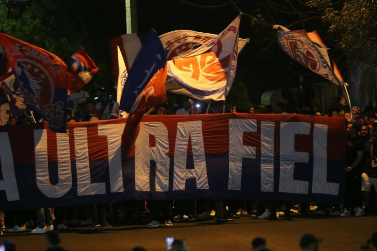 Novia de jugador cautiva, figura del Barcelona llegó y reglamento de Concacaf afecta a Olimpia ante América