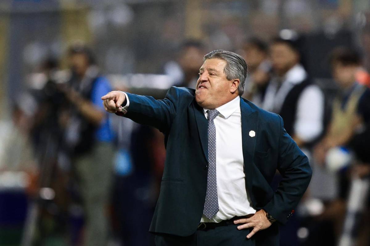 Impase de Quioto con el Piojo Herrera, sufrimiento de Honduras y el llenazo ante Costa Rica