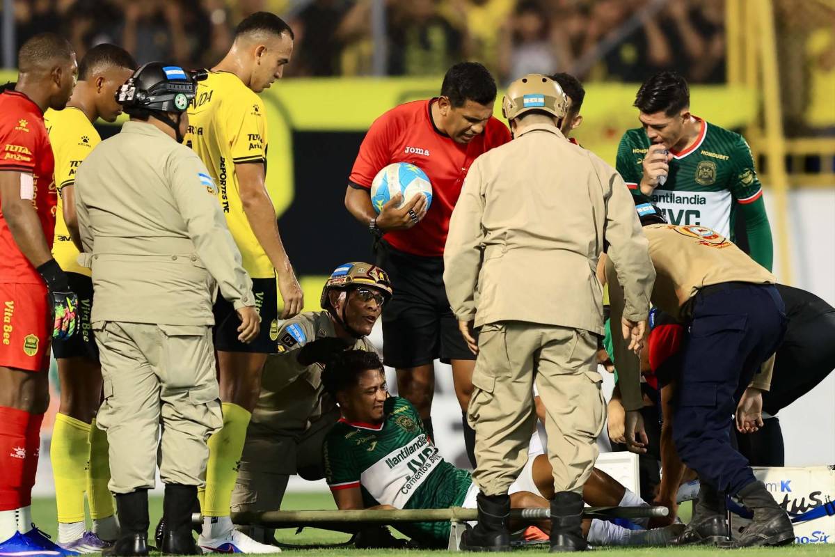 Bronca en Real España, influencers sorprenden, jugador casi sale herido y Marathón se burla
