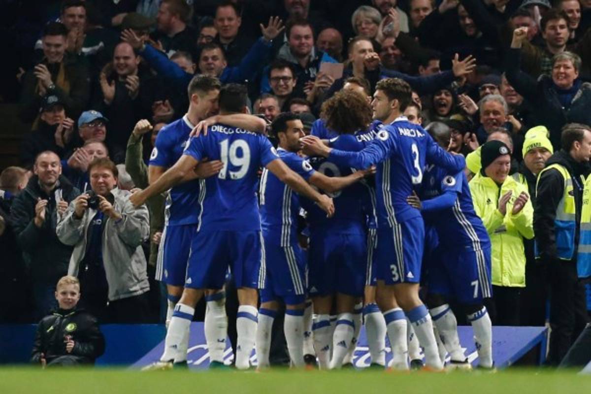 Chelsea venció al Tottenham y se apodera del liderato en la Premier